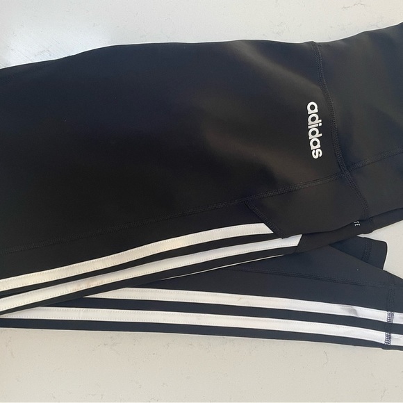 Adidas Black Performance Leggings - Picture 2 of 4